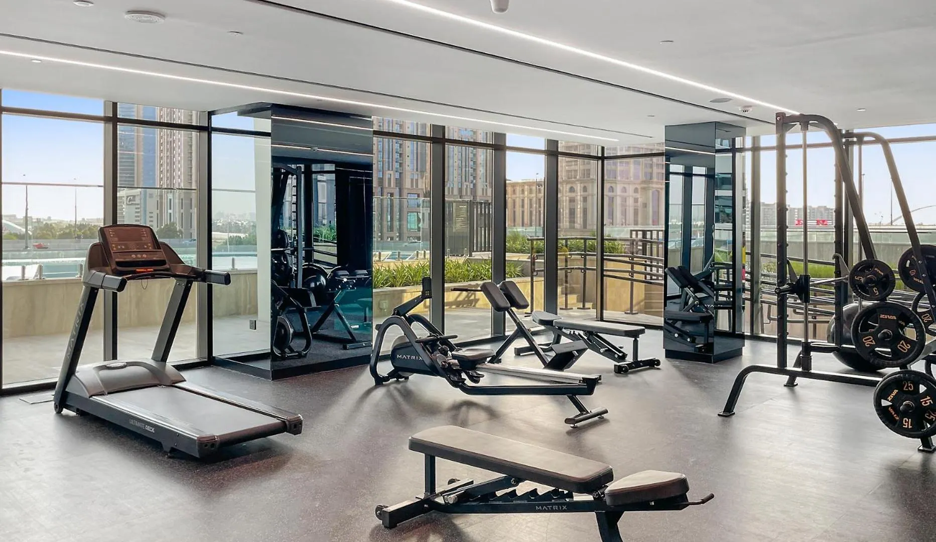 Stylish One Bedroom Apartment Oasis At Missoni Tower , Business Bay, Дубай ОАЭ